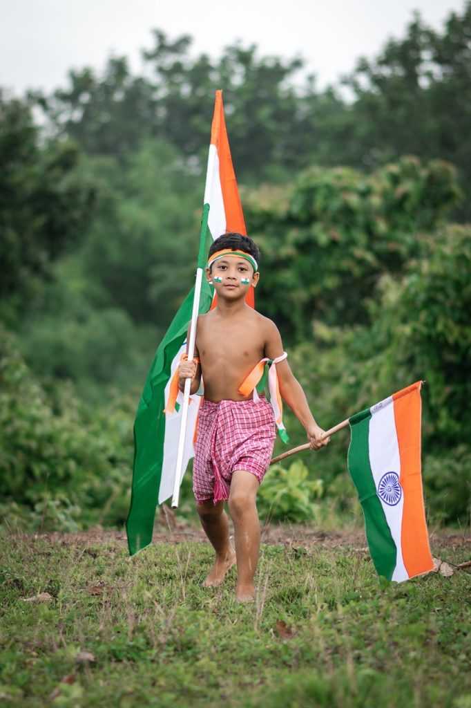 indian flags, indian boy, outdoors